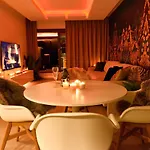 Suitedreams-Jungle Suite - Liege